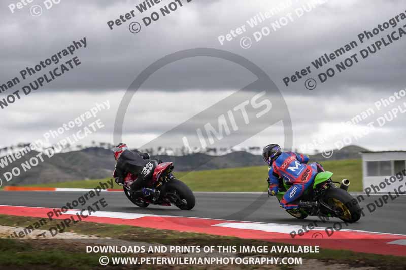 cadwell no limits trackday;cadwell park;cadwell park photographs;cadwell trackday photographs;enduro digital images;event digital images;eventdigitalimages;navarra;no limits trackdays;peter wileman photography;racing digital images;trackday digital images;trackday photos